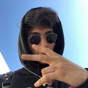 Meet your Posher, Jose